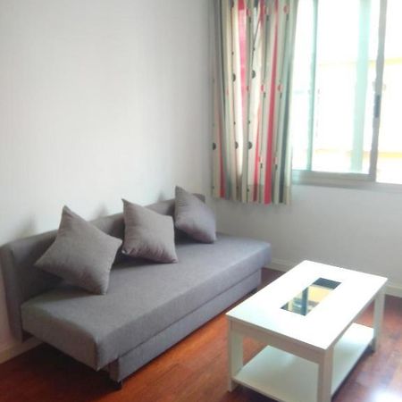 Plaza Merced Apartamentos Μάλαγα Εξωτερικό φωτογραφία