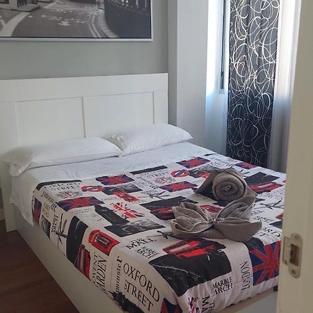Plaza Merced Apartamentos Μάλαγα Εξωτερικό φωτογραφία